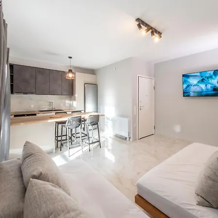 Ella Apartment