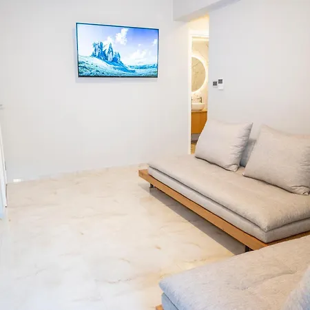 Ella Apartment